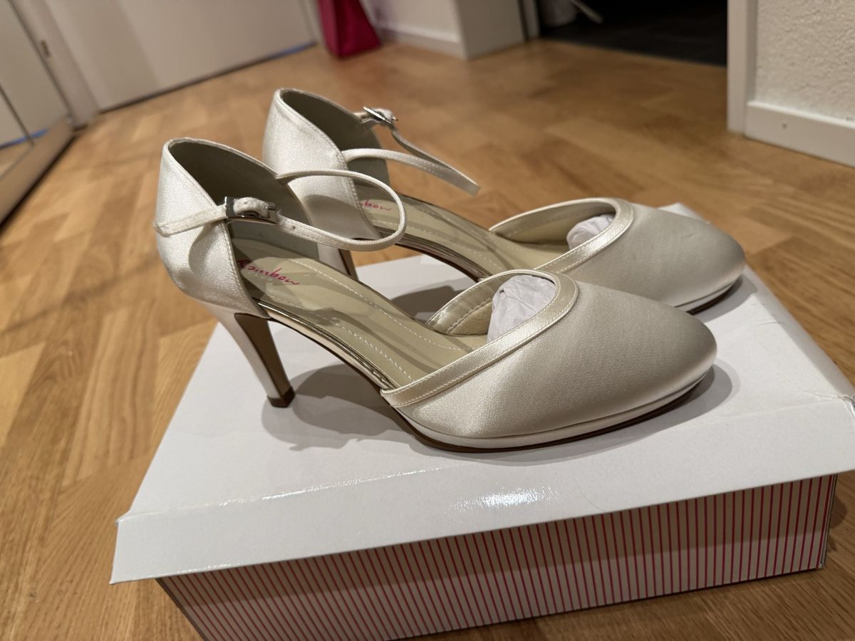 Rainbow Damenschuhe: Brautschuhe Marke Rainbow NEU!! – Neu und originalverpackt aus Niederwangen BE von Luxury.Second.Life