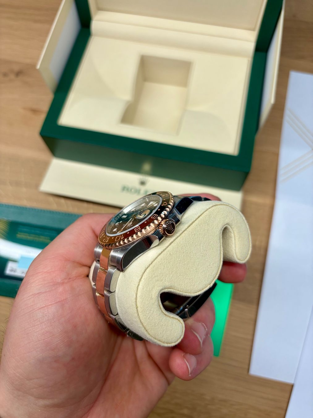 Rolex Orologi: Rolex, GMT Master II, Rootbeer (Full Set CH) – Nuovo (secondo la descrizione) da Aarau venduto da eddi.o 5