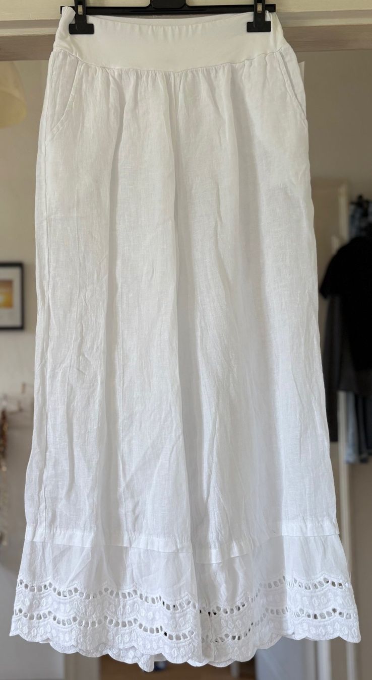 Pantaloni: PANTALONS EN LIN! M – Nuovo e nell'imballaggio originale da Locarno venduto da NicoNion