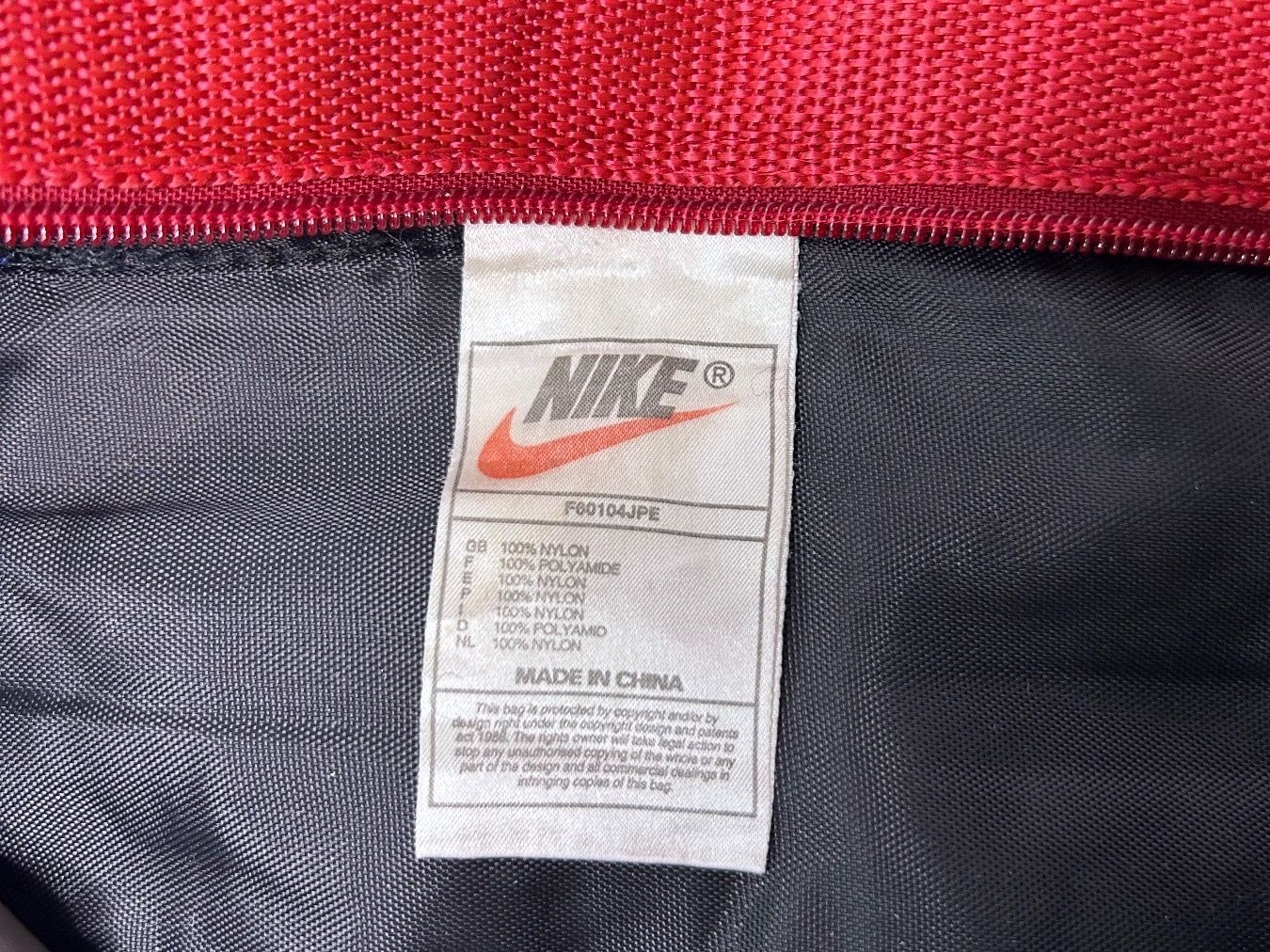 Nike Sacs à dos: Vintage Nike Rucksack – D'occasion à St. Gallen par look-twice 3
