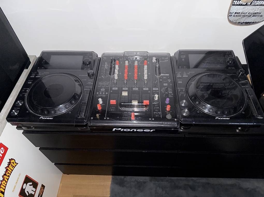 Platines de mixage: XDJ-1000  + DJM900 NXS  – D'occasion à Massagno par Pedrosa96