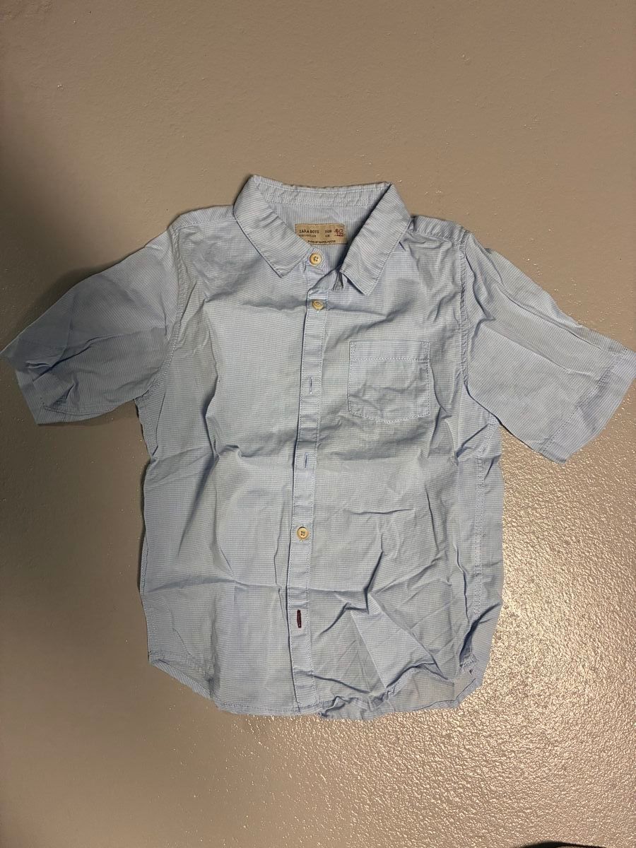 Lotti & Set di vestiti: Kleiderpaket Jungs 122/128 name it, petit bateau, zara, etc – Usato da Baar venduto da Step_5 2