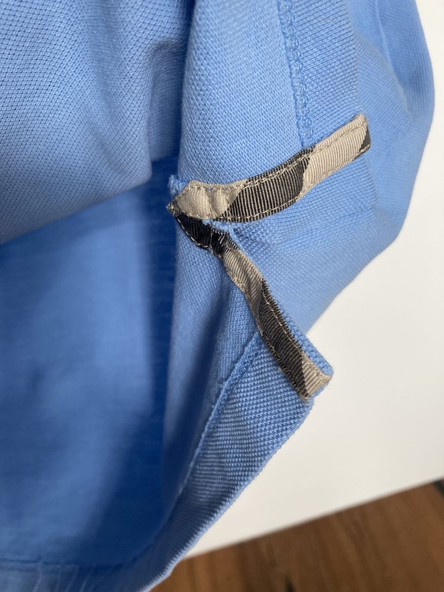 Burberry Magliette Polo: Burberry Polohemd Hellblau / L – Usato da Oberhofen Thun'see venduto da lilaoelum 5
