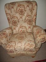 Fauteuil rose et vert (il est lourd)