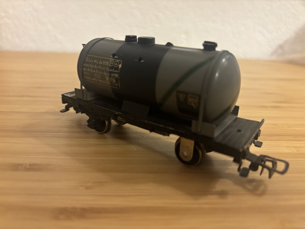 Modellini di ferrovie: Wagon citerne italien  – Usato da Orbe venduto da car_8grw 2