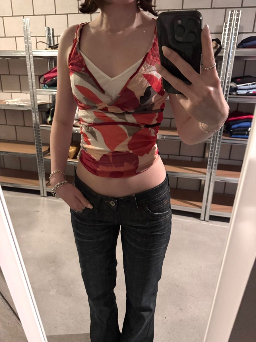 Top: vintage mexx y2k top red/white – Usato da Oberhofen Thun'see venduto da 61archive