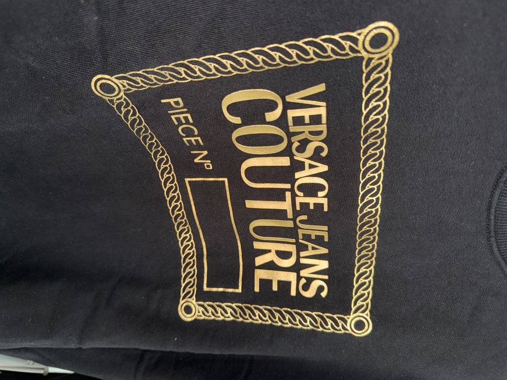 Versace Maglioni & Felpe: Sweatshirt Versace Jeans Couture, Neupreis CHF 260.- – Usato da Zürich venduto da L_12 2
