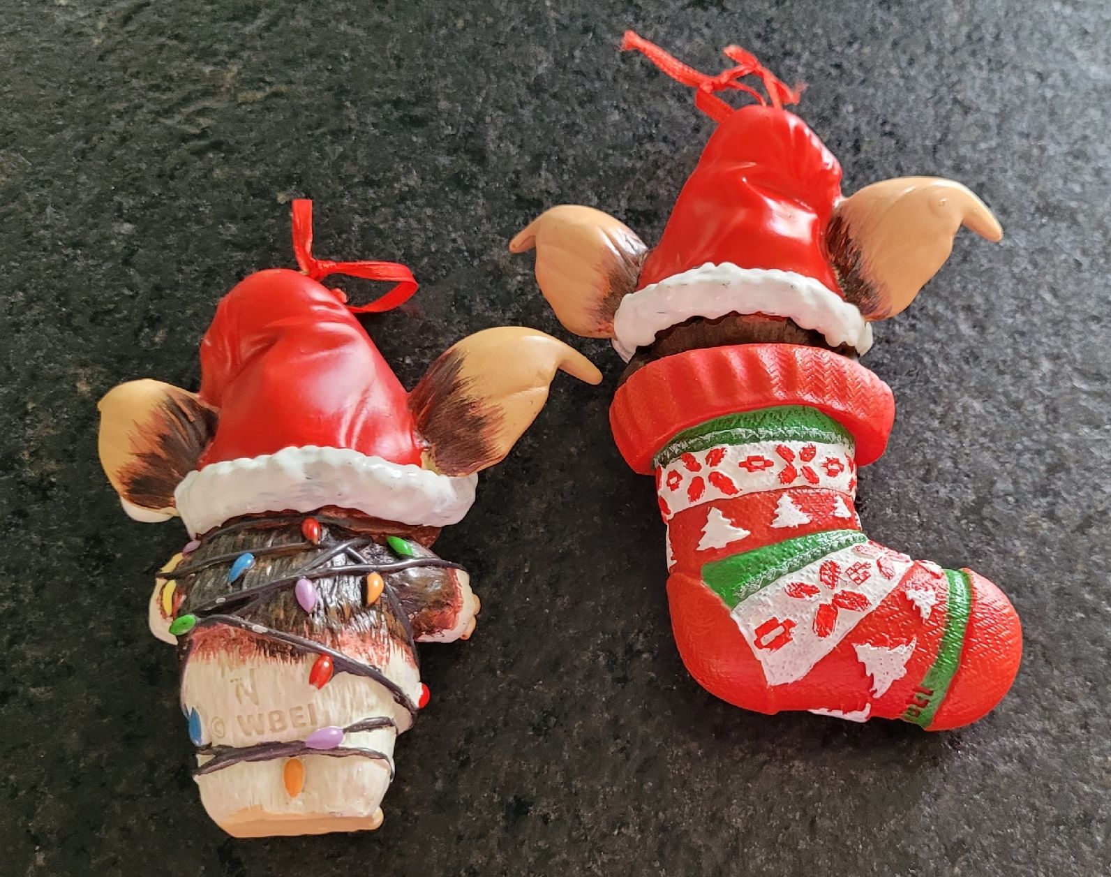 Tutte le decorazioni: 2 Gremlins Weihnachtsbaumschmuck Figuren  – Usato da Metzerlen venduto da Manta81 1