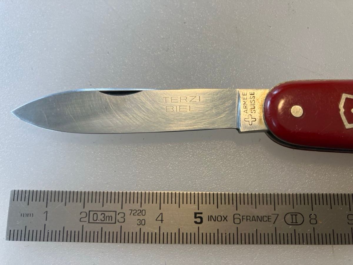 Victorinox Couteaux de poche: Sackmesser – D'occasion à Krauchthal par colligio 6