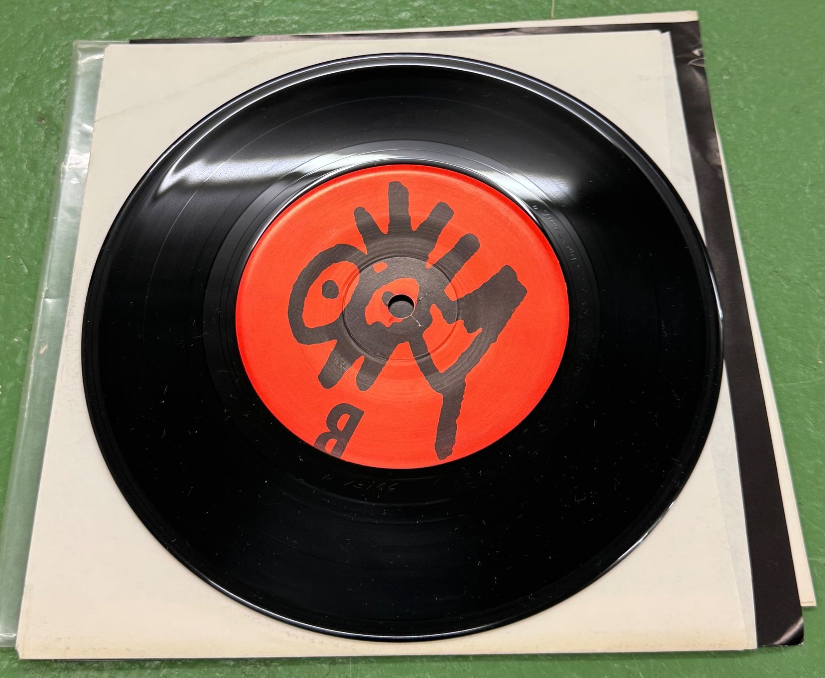 Dischi in vinile: Dog Tired: A Bone To Pick With The World – Usato da Basel venduto da Ostschweiz06 3