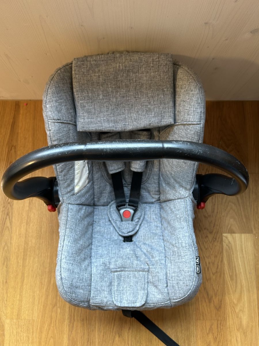 ABC Design Auto-Kindersitze: Babyschale ABC Design – Gebraucht aus Lengnau AG von Anni_Mo 1