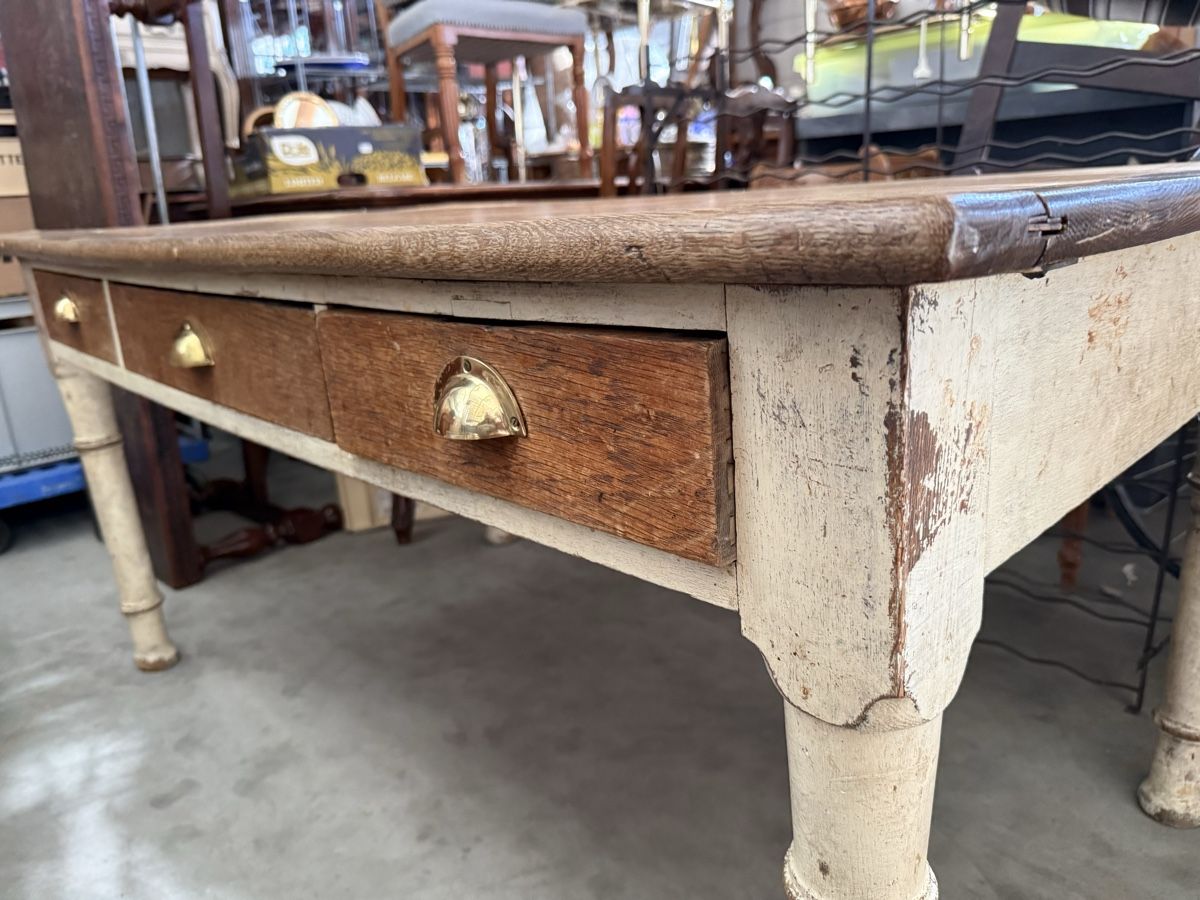 Table ancienne bois avec tiroirs style rustique patiné (Gebraucht) in ...