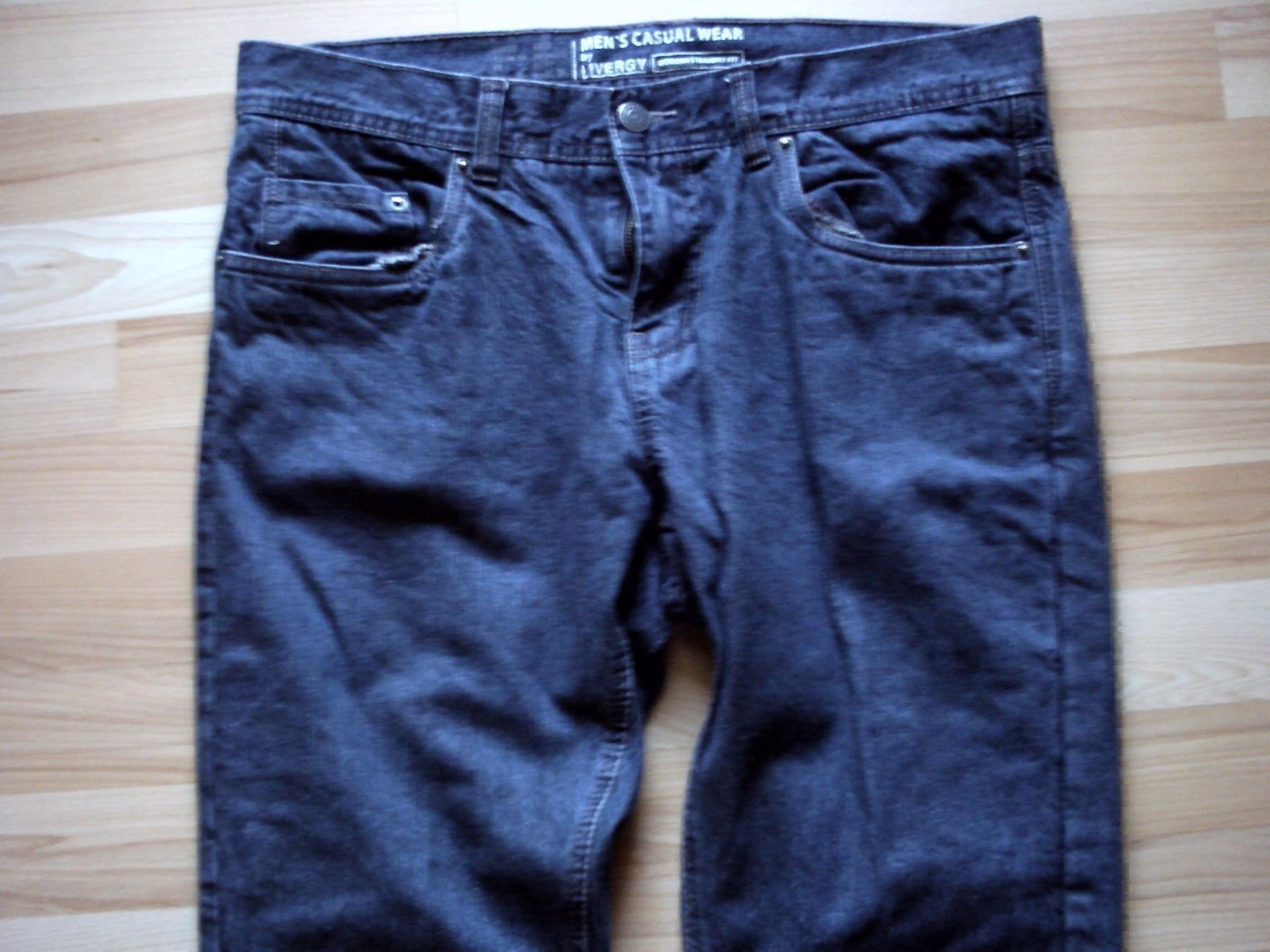 Jeans: Jeans N°1 T.44 – Nuovo (secondo la descrizione) da Grône venduto da Cramouze 1