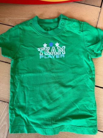 T-Shirt kurzarm grün Gr. 74/80 Baby 👶