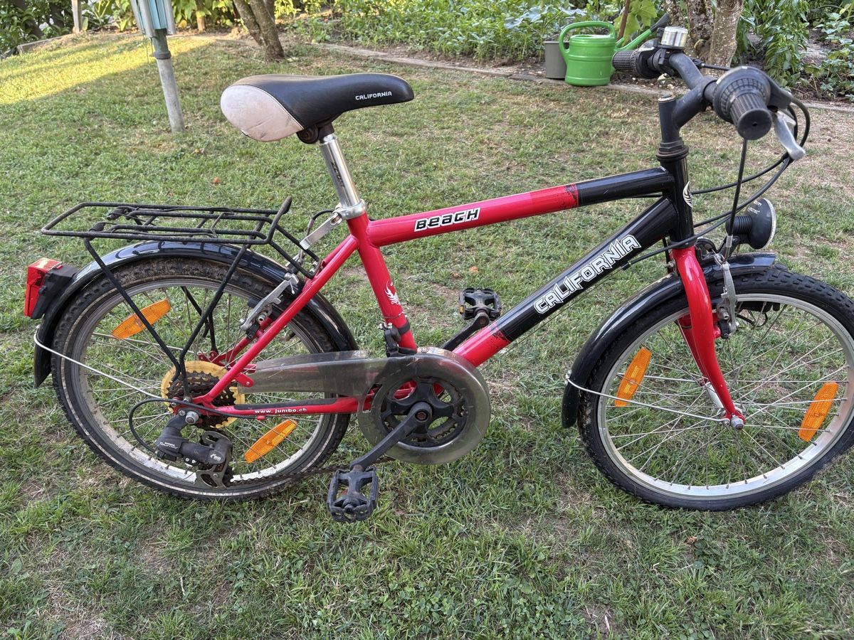 Biciclette: California Beach Velo Kinder rot/schwarz – Usato da Aarburg venduto da arc_svt5