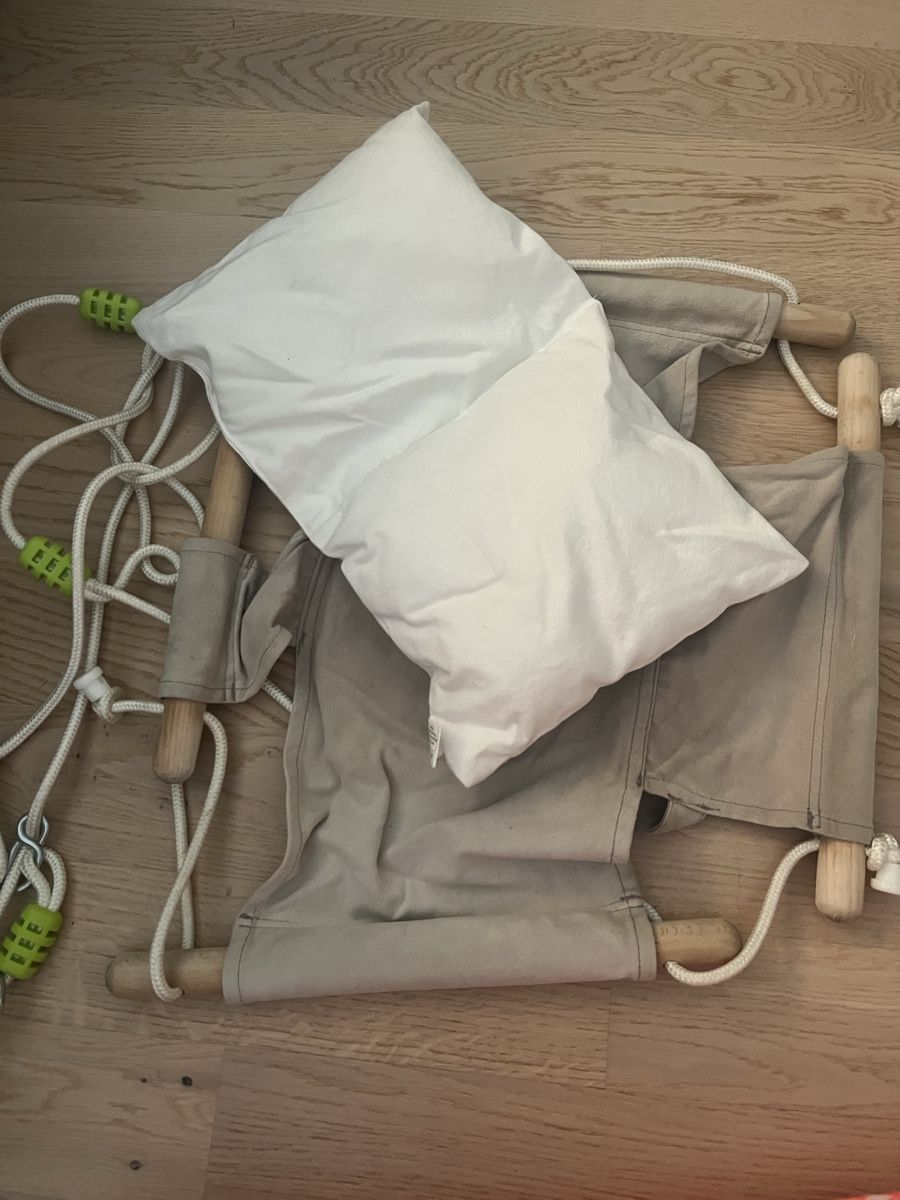 Altre altalene da giardino: Babyschaukel Holz und Stoff Beige – Nuovo (secondo la descrizione) da Pfäffikon ZH venduto da Carmen_hcd 1