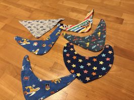 Set von 6 Baby Lätzchen Halstücher diverse Motive 