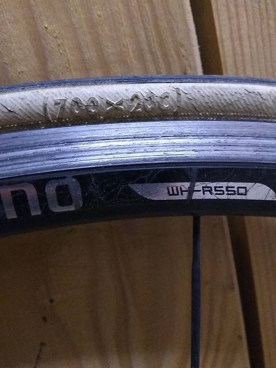 Shimano Pneus & Roues: 28 Zoll Vorderrad Ryde Fahrrad – D'occasion à Langnau i. E. par Li20 4