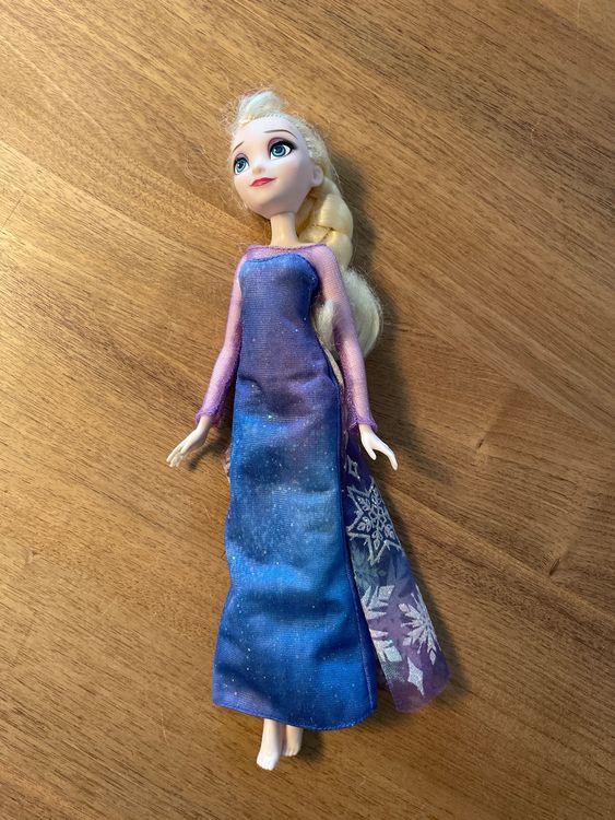 Elsa Barbie Puppe | Kaufen auf Ricardo