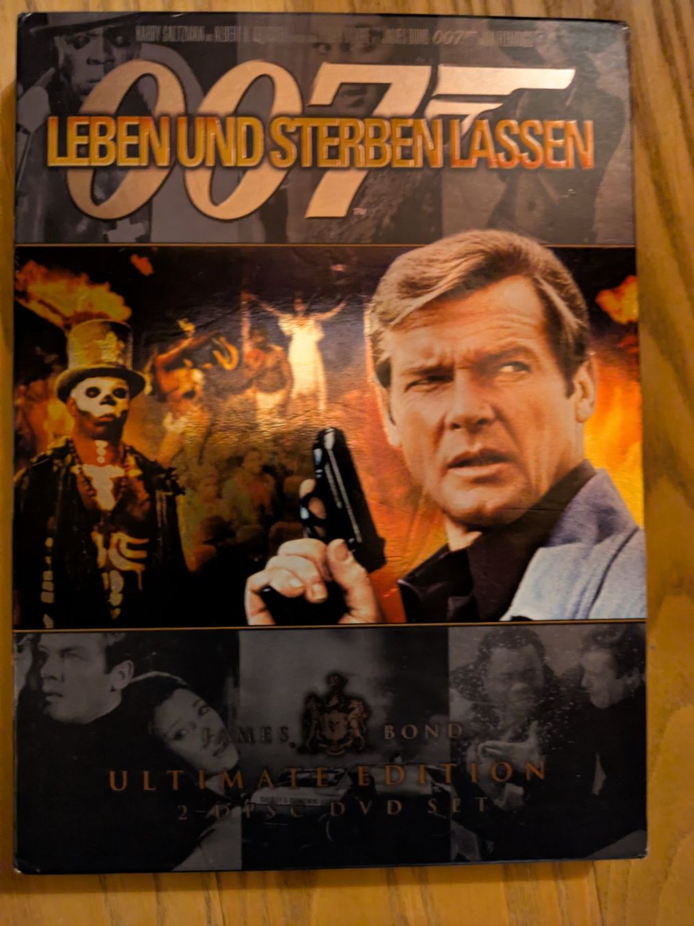 Alle DVDs: 007 Bond - "Leben und sterben lassen" (Ultimate Edition) – Gebraucht aus Männedorf von Pacer19