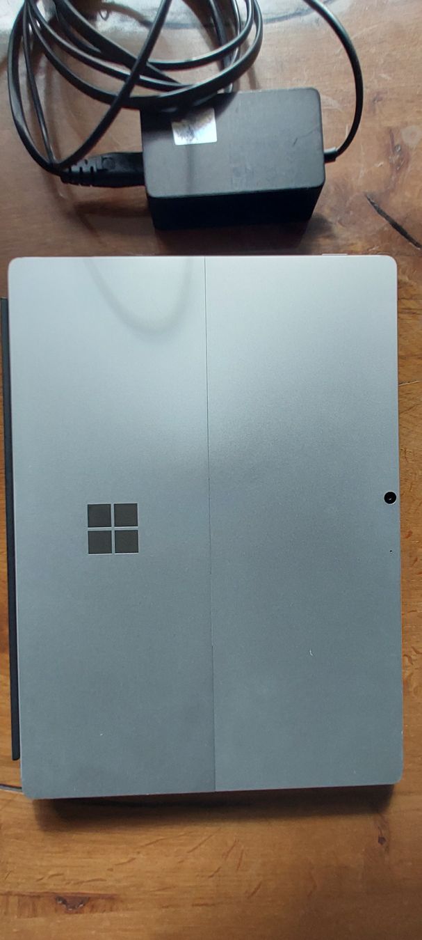 Microsoft Notebooks: Microsoft Surface Pro 8 i5 16GB 256GB – Gebraucht aus Waltenschwil von PaulGo84 5