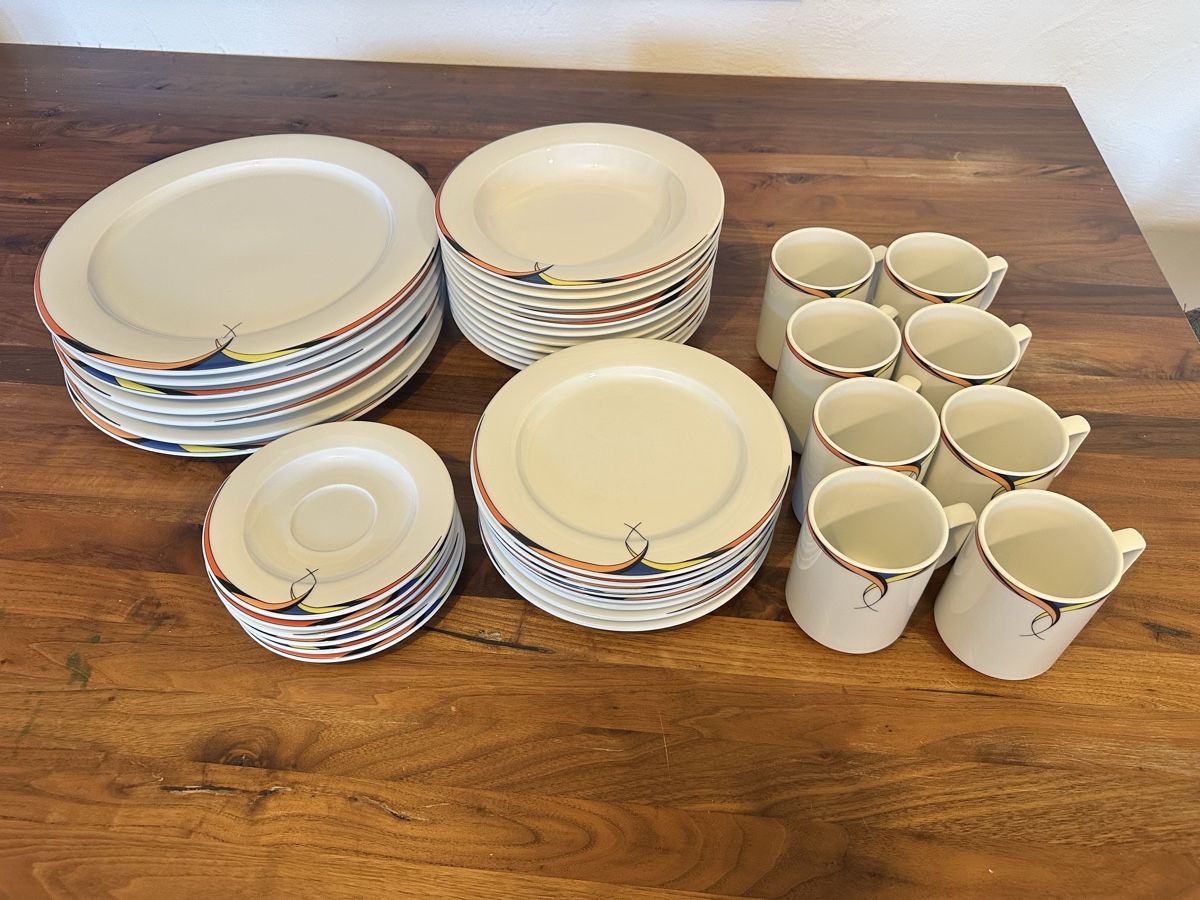 Services de table: Suisse Langenthal Geschirr Set – D'occasion à Wangen SZ par Jaay_Sky