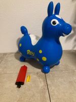 Rody Hüpfpferd blau mit Pumpe guter Zustand