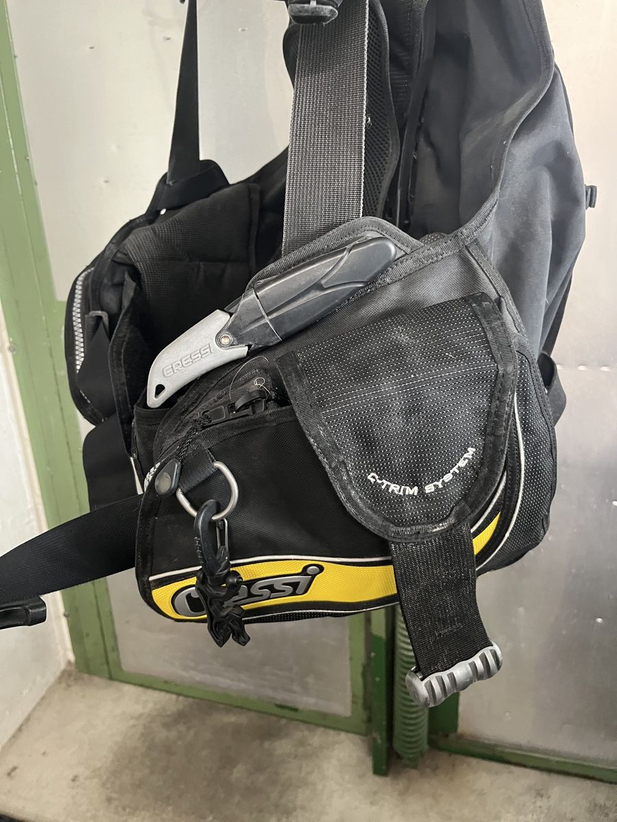 Cressi Mute per immersioni: Tauchjacket Marke Cressi Gr. M – Usato da Widnau venduto da huno01 3