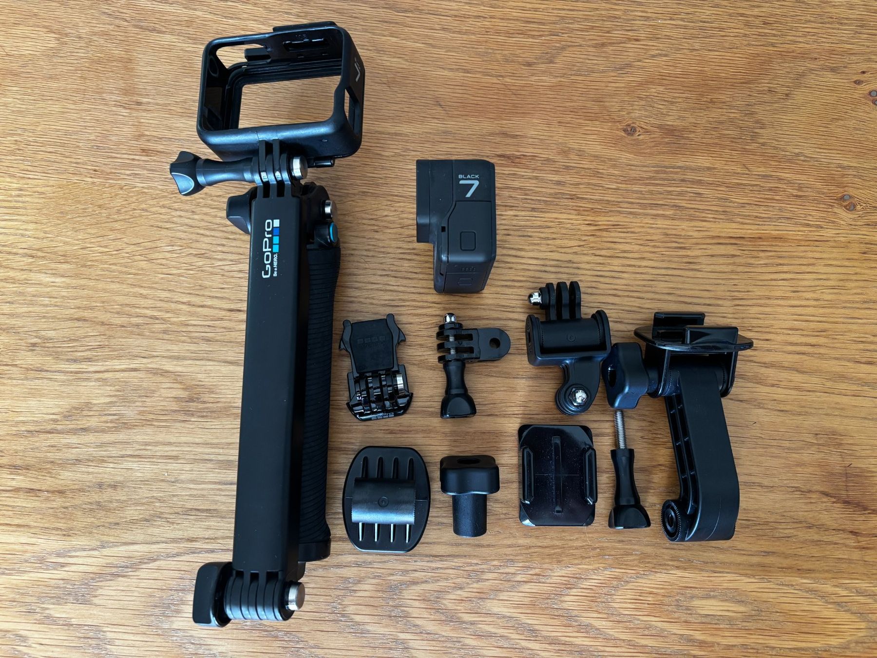 Gopro Action Cam: GoPro HERO7 Black Set – D'occasion à Emmen par Fazepalm 1