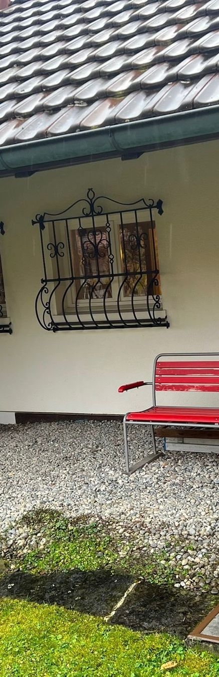 Tutte le decorazioni: Massive Schmiedeeisen Fenstergitter – Usato da Warth venduto da vic_7gsh 4