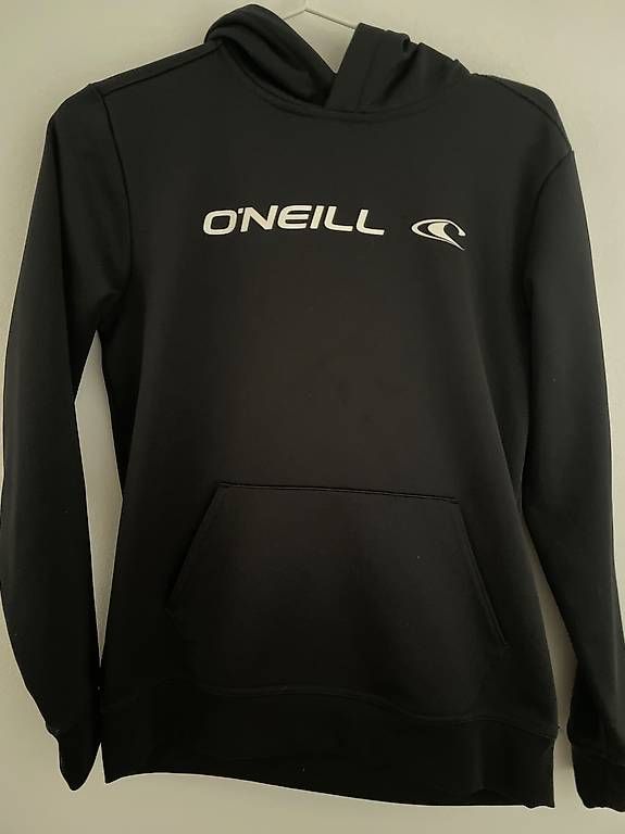 Pullover & Sweatshirts: Sweatshirt O‘Neill – Gebraucht aus Ilanz von ber_p7gr