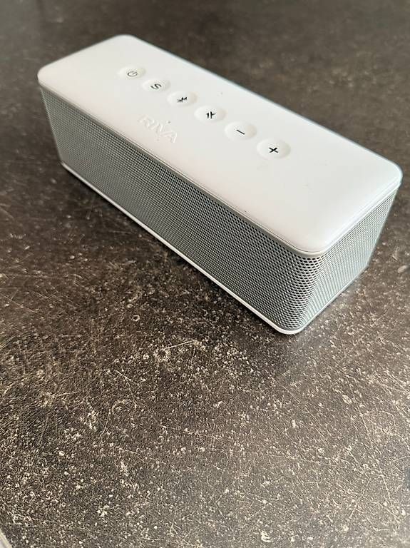 Lautsprecher: Enceinte Bluetooth portable RIVA S  Son haut de gamme – Gebraucht aus La Croix-de-Rozon von phi_v6p8