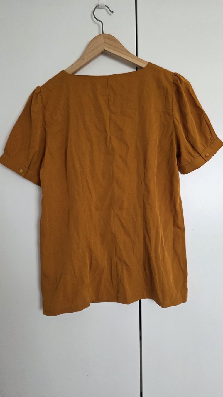 Top: Kupferbraunes Shirt Gr. S – Usato da Wettingen venduto da Francesca011 1