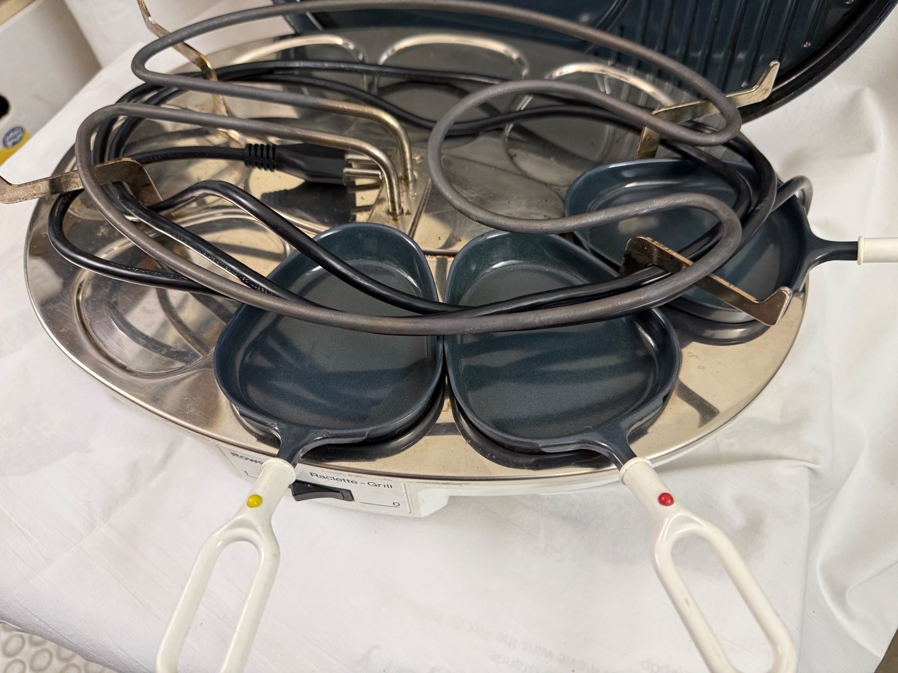 Griglie: Rowenta  Raclett - Grill   mit  8 Pfännli – Usato da Bern venduto da rewe45 1