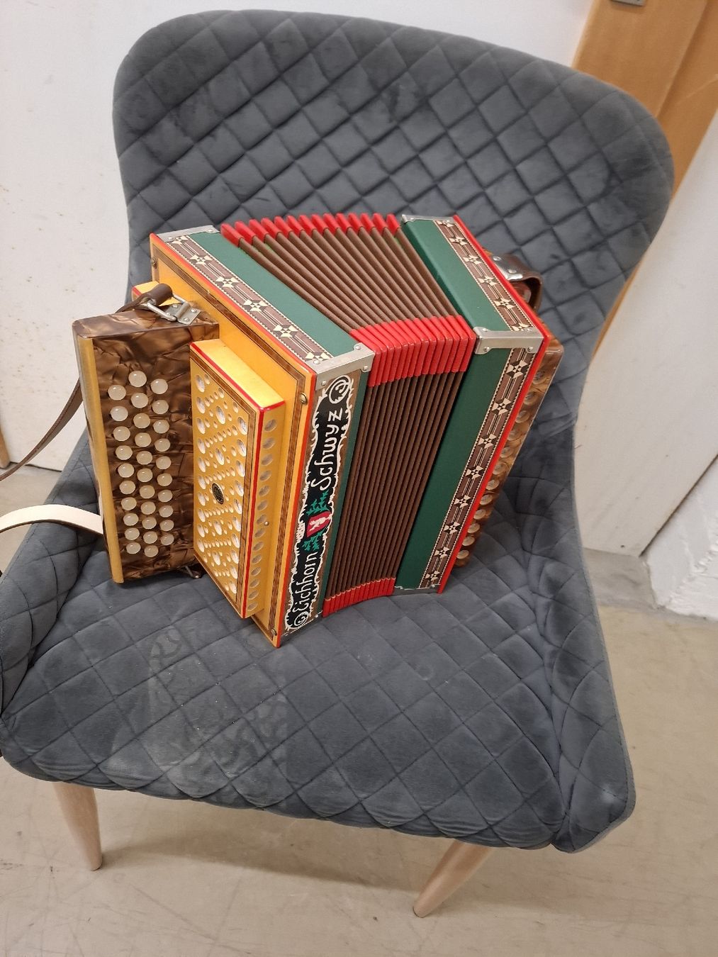 Eichhorn Instruments de musique: Eichhorn orgeli – D'occasion à Villeneuve par BibiVintage 7