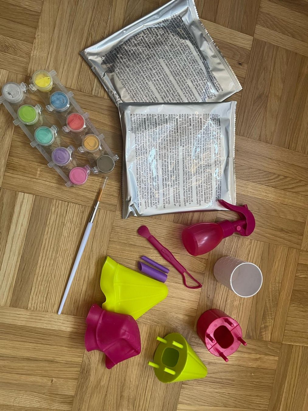 Giocattoli: Cool Maker Pottery Studio, Töpfern für Kinder – Usato da Givisiez venduto da trailerparts 7