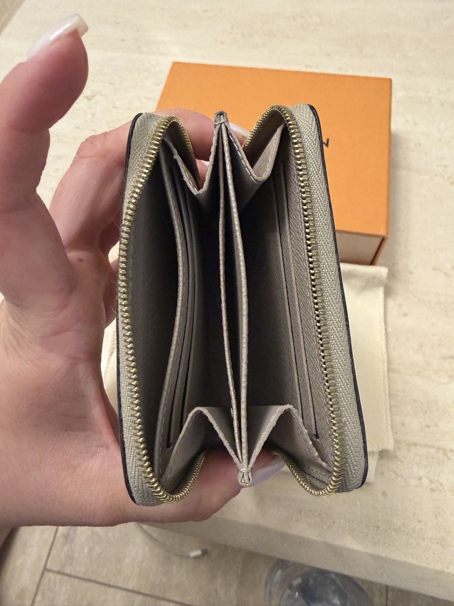 Louis Vuitton Portemonnaie: Louis Vuitton – Neu (gemäss Beschreibung) aus Regensdorf von weiningerl 4
