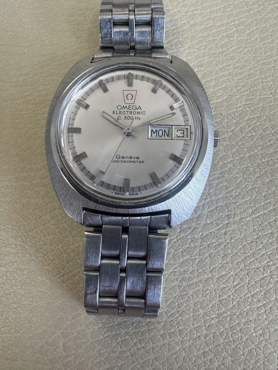 Omega Orologi: Omega Electronic F300 – Usato da Winterthur venduto da senn-ismaili