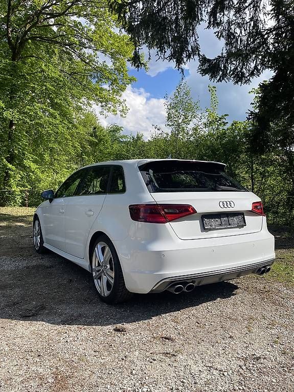 Audi Automobili: Audi S3 – Usato da Fribourg venduto da val_9pvg 2