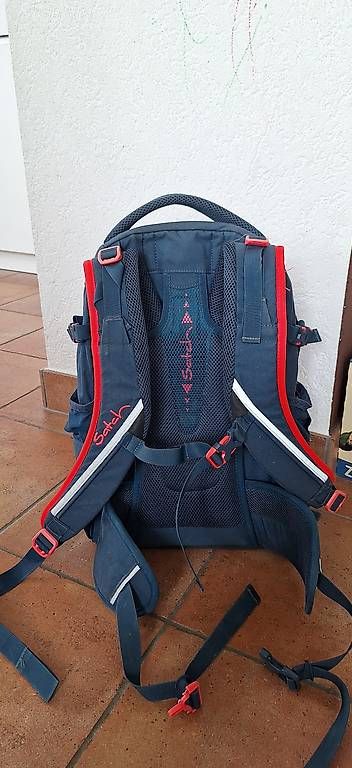 Zaini: Satch Schulrucksack marine - pink – Usato da Kölliken venduto da minimeee 2