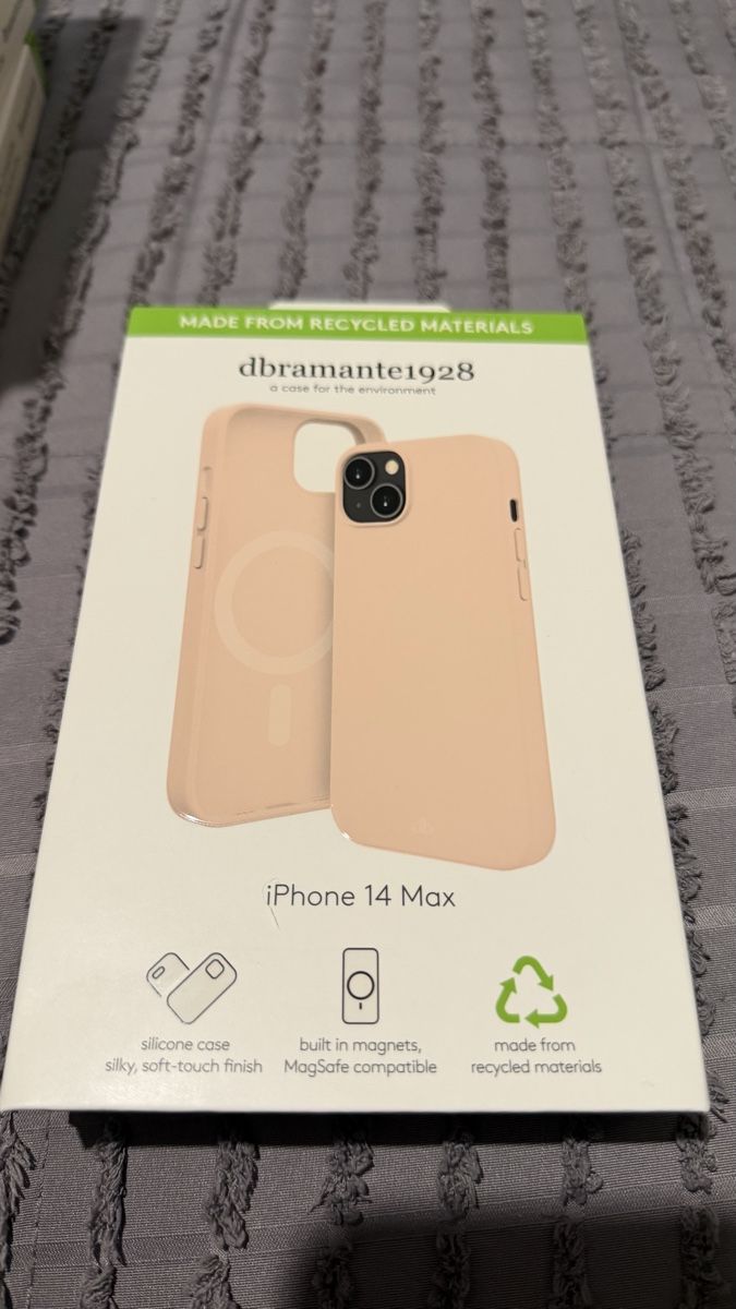 Coques & Protection écran: Coque silicone dbramante1928 pour iPhone 14 Max neuve – Neuf avec emballage d'origine à Bulle par bruno023