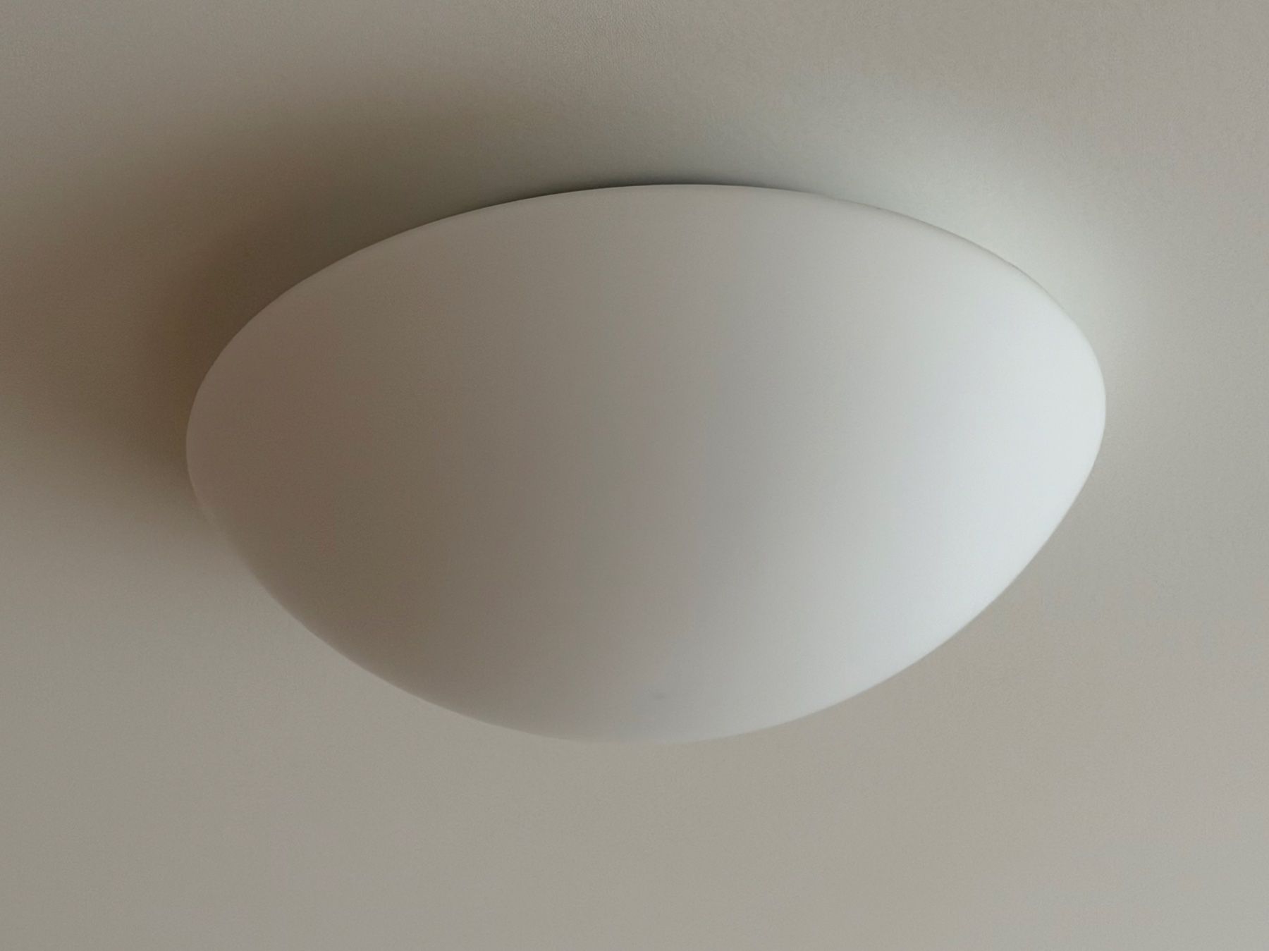 Lampadari & plafoniere: Top Deckenlampe / Deckenleuchte "Pandora", weiss – Nuovo e nell'imballaggio originale da Wollerau venduto da Binom01