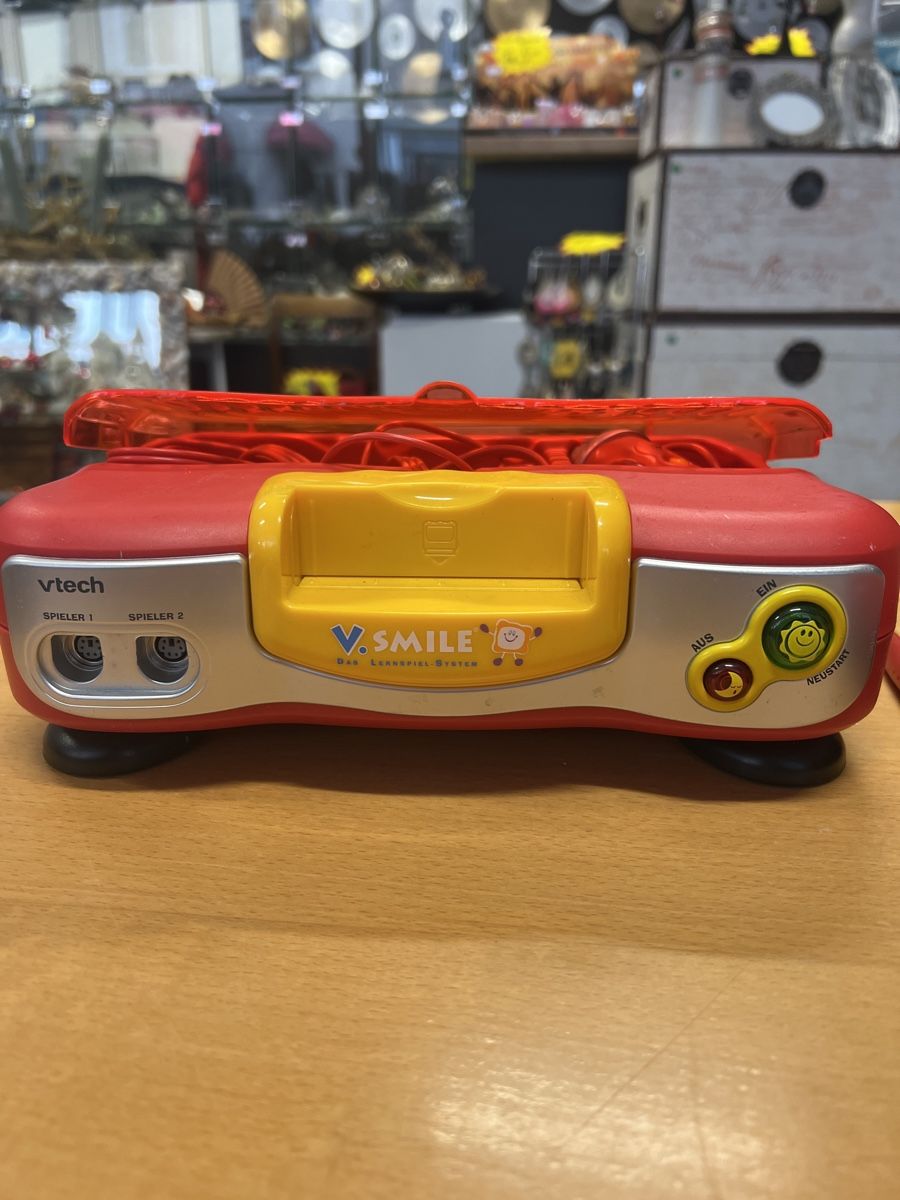 Vtech Giocattoli: Vtech V.Smile Lernkonsole mit Zubehör – Usato da Rorschach venduto da TrendyDeals 2