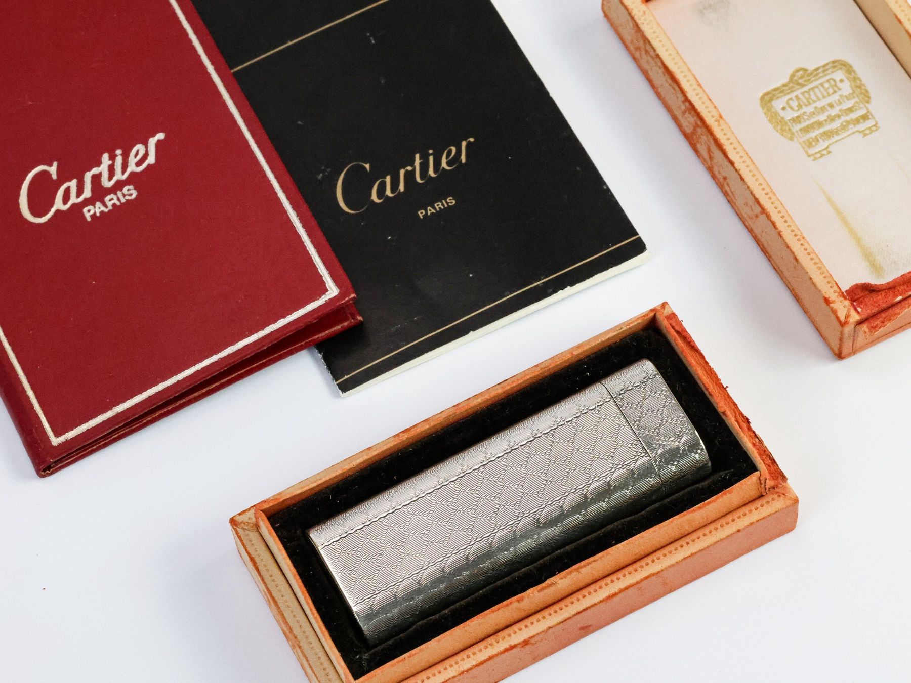 Cartier Accendini: Cartier Paris Feuerzeug mit Originalverpackung – Usato da Varen venduto da sEdelweiss 5