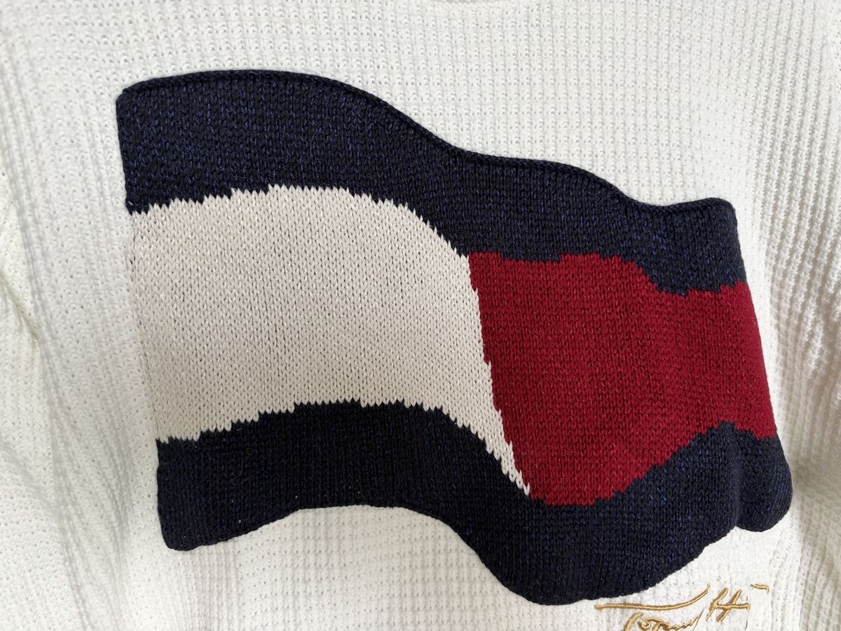 Tommy Hilfiger Pullover & Sweatshirts: Tommy Hilfiger Pullover weiss Grösse M  – Gebraucht aus Neunkirch von misach69 1