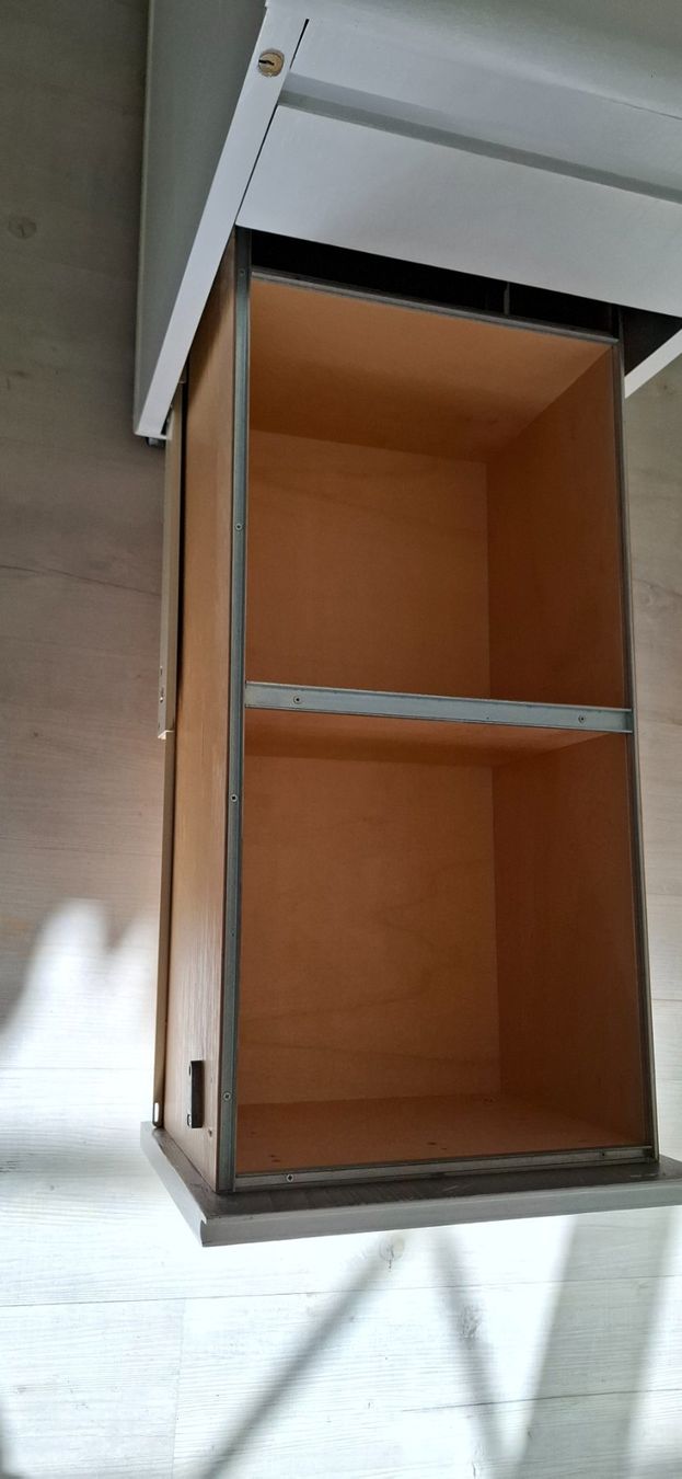 Korpus: Rollcontainer Vollholz, weiss, sehr stabil – Gebraucht aus Rudolfstetten von Bubu25 5