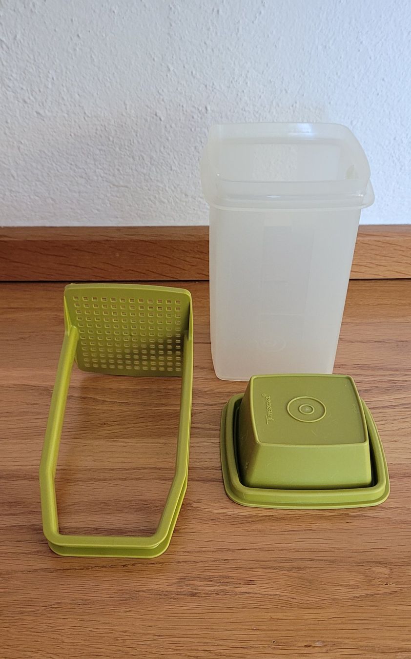 Recipients et similaires: Tupperware Gurkenlift – D'occasion à Wetzikon ZH par Zirben5 1