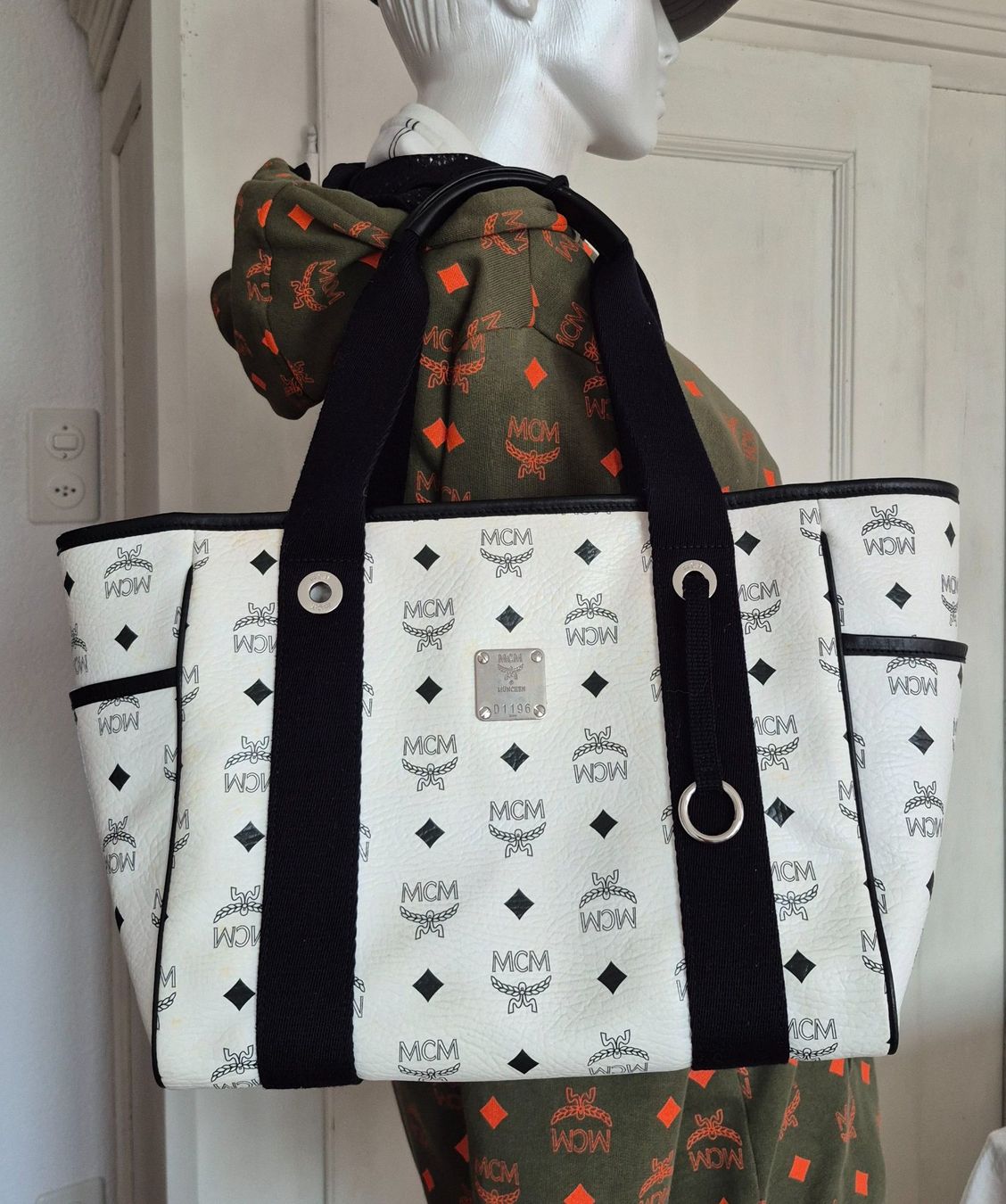 Mcm Taschen für Damen: MCM Shopper – Gebraucht aus Dottikon von Pega7