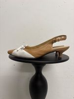 Stuart Weitzman Slingpumps beige/weiss spitz Leder 36.5