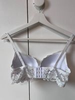 BH Weiss mit Spitze
